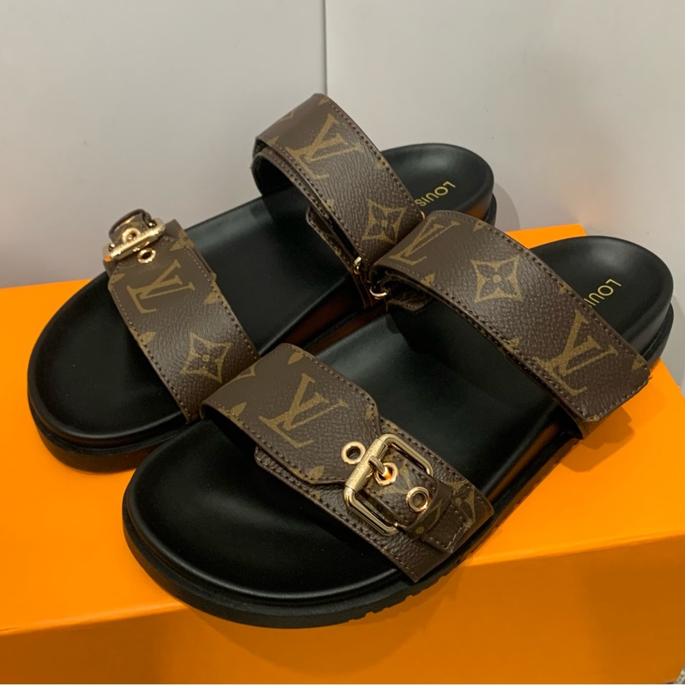 Louis Vuitton Women’s Sandals - Picture 6 of 6